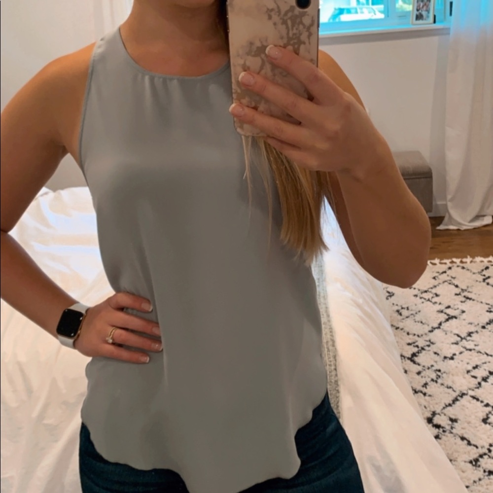Aritzia Wilfred tank. Zipper back. Color blue.